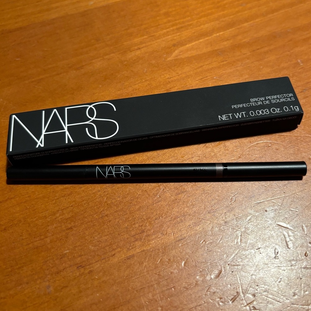 NARS Brow Perfector Eyebrow Pencil & Spoolie - Picture 3 of 16